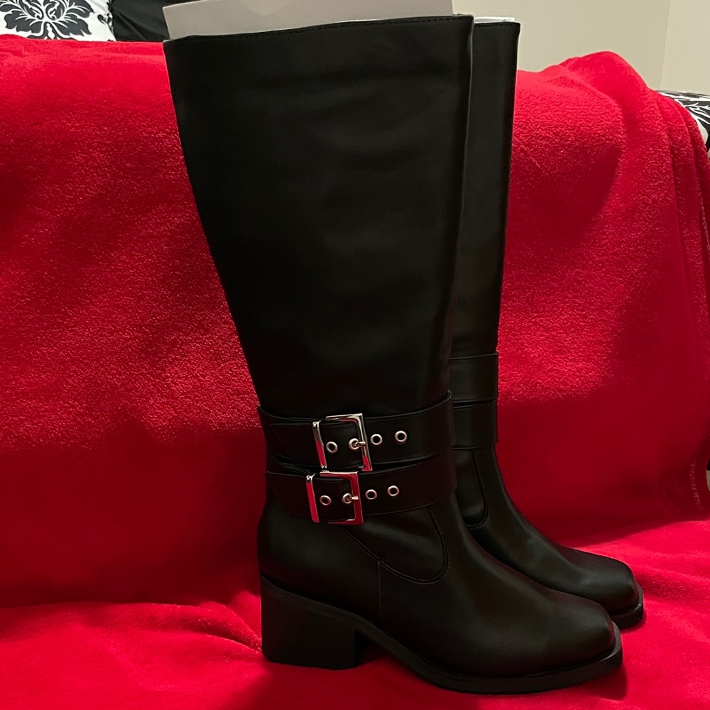 The Drop Black Heeled Boots with Double Buckle